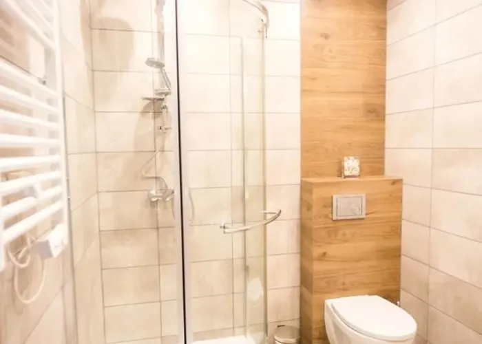 A 143 Cztery Pokoje- Kaszubska Ostoja